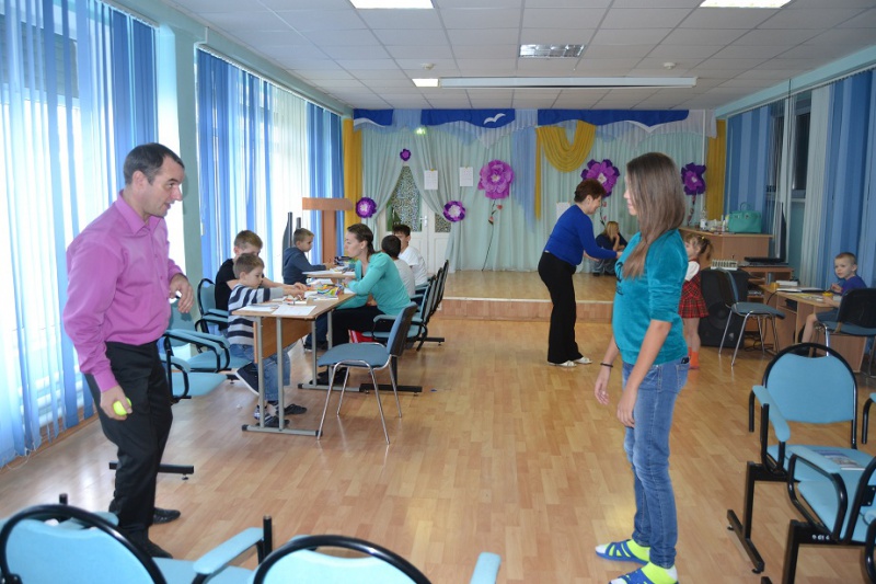 Преподаватель московского вуза проводит тренинги для психологов в Оренбурге